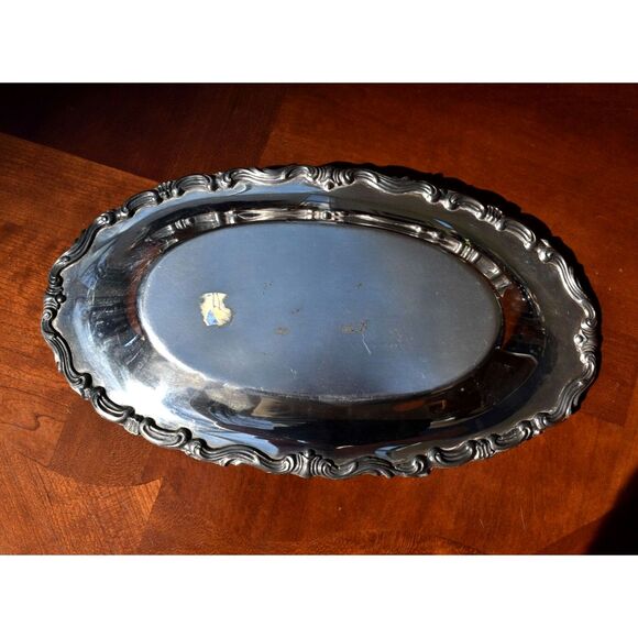 Vintage Silverplate Platter 13 Inch Oval Shell Scroll Design Rogers Style - Picture 4 of 4